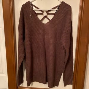 BNWT 1x berry colored sweater